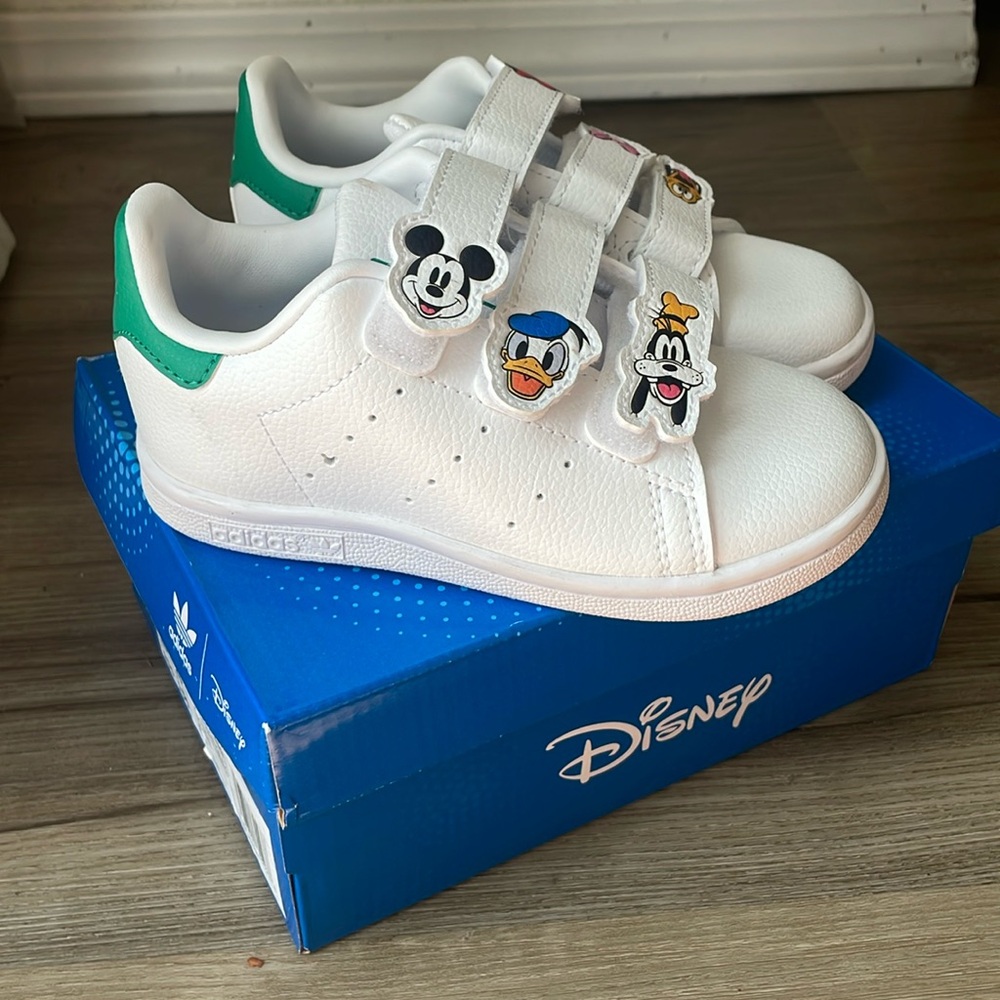 ADIDAS DISNEY STAN SMITH COMFORT CLOSURE White Sneakers SHOES sz 9k